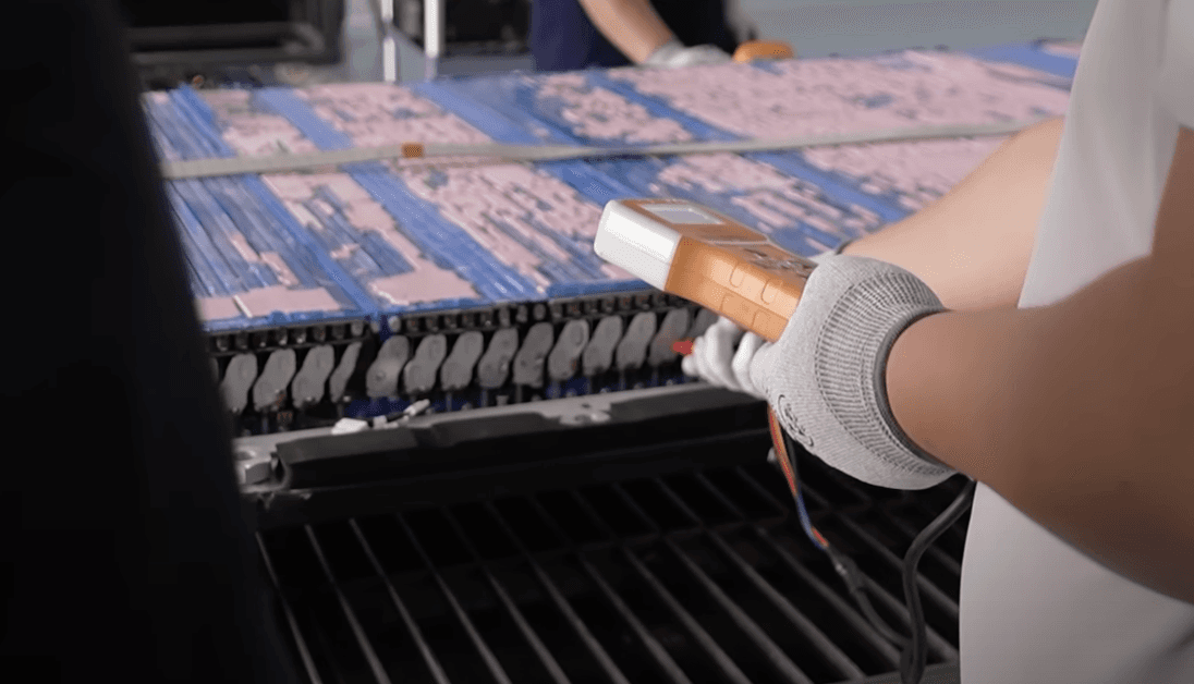 Europe's Second-Life Battery Gap: What Dismantlers Can Learn from China